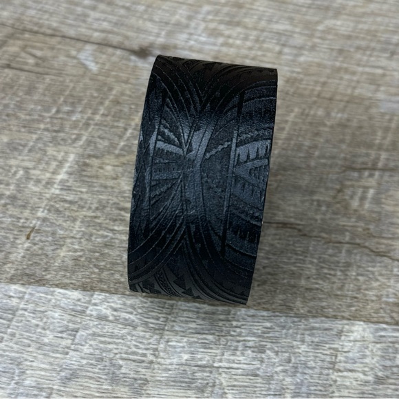 leather bracelet cuff custom lasered black with tattoo - Picture 4 of 7